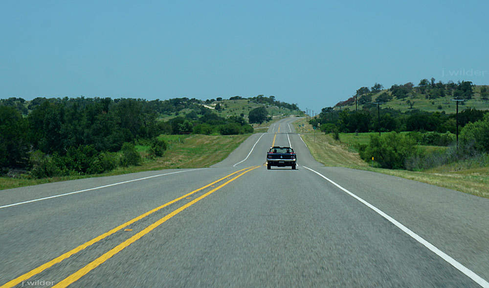 car photography composition leading lines