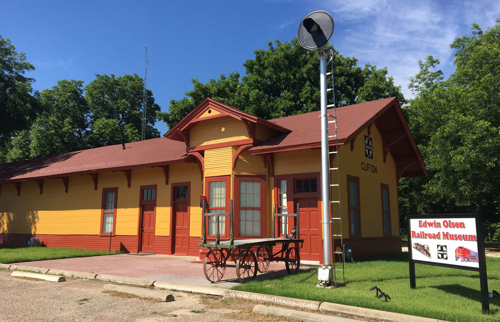 edwin olsen railroad museum clifton texas