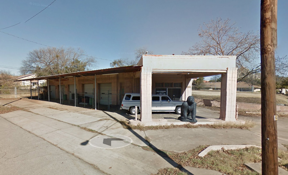 waco historic gulf service station before restoration